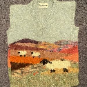Designed by Susie Lee (Rare) Gently worn (Hand Knitted)